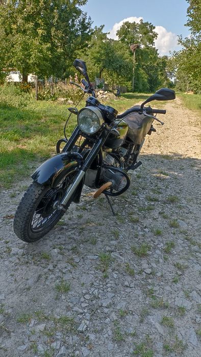 Продам, Мт Дніпро 11 в гарному стані