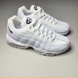Nike Air Max 95 (preto e branco)