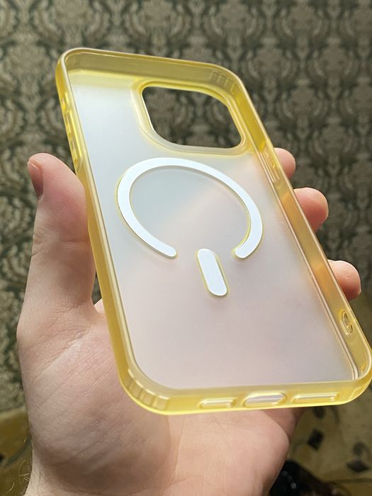 Чехол iPhone 15 pro max в идеальном состаяние