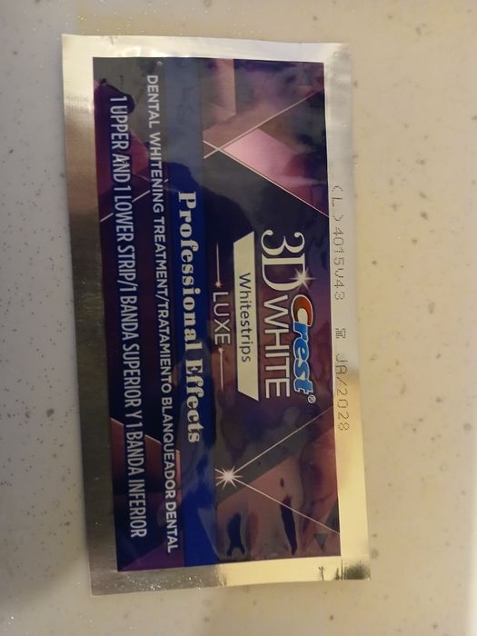 Paski. Crest wybielanie