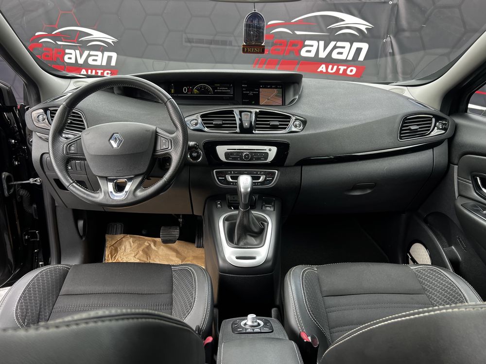 Renault Grand Scenic Bose из Швейцарии