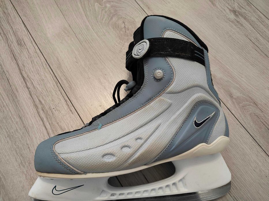 Łyżwy 42 Nike damskie Łyżwy rekreacyjne rozmiar 42 Nike (27 cm)