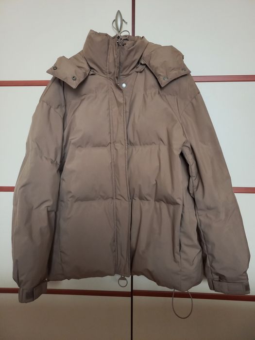 Куртка пуховик Zara коричнева розмір 38-40