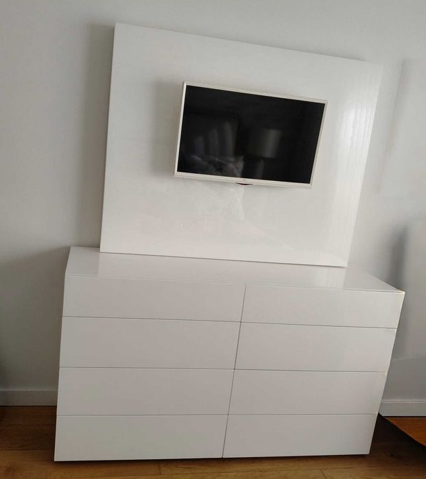Conjunto de cómoda com 8 gavetas e painel de TV (tv não incluída)