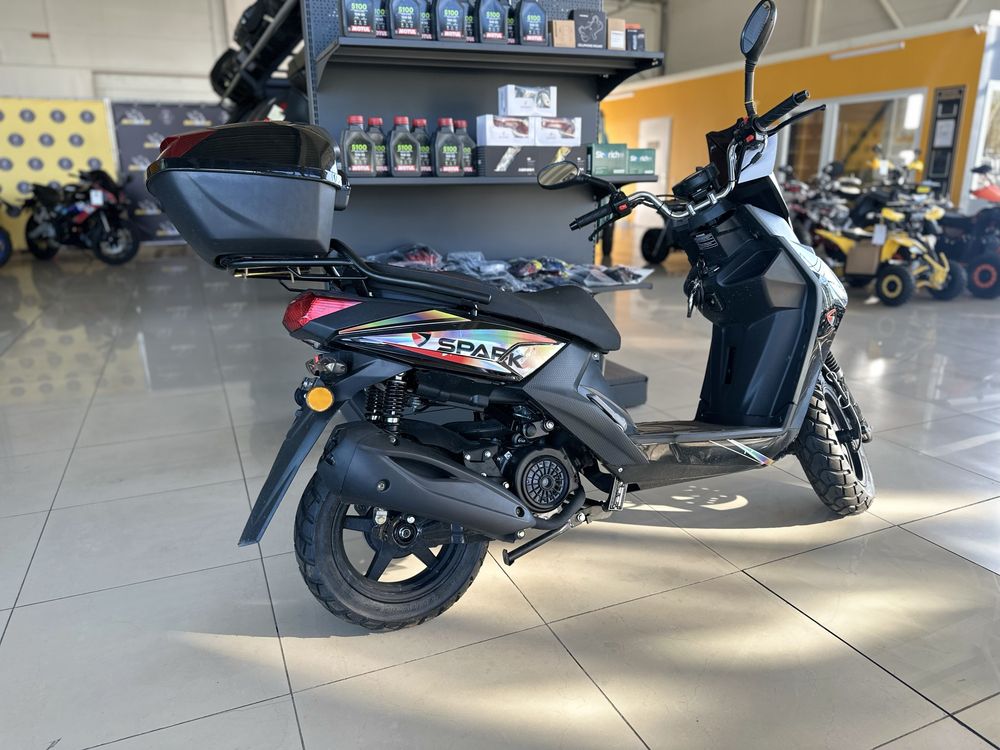 Скутер SPARK SP150S-19BN