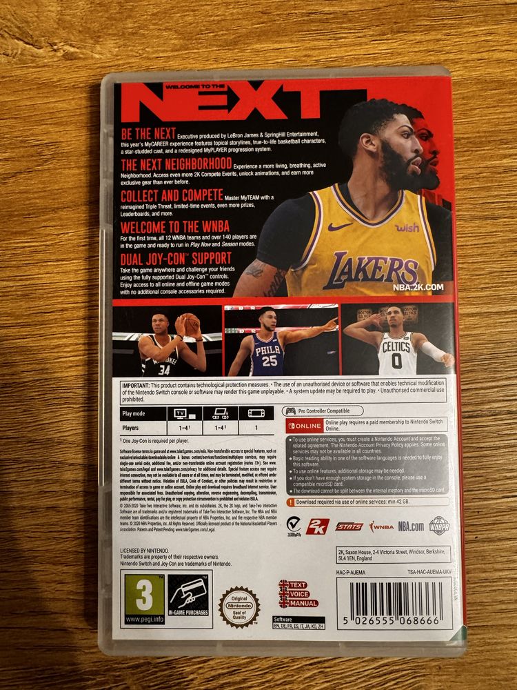 Nintendo switch + gry NBA 2k 20