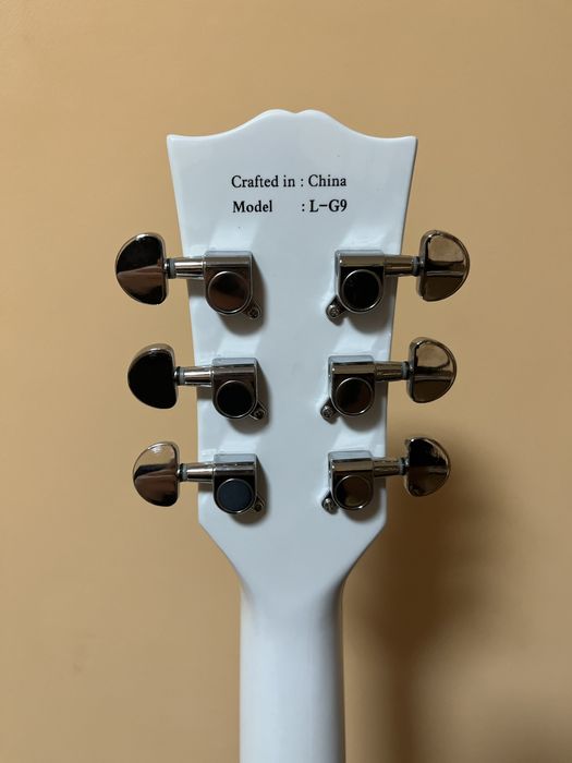 Електрогітара Deviser Les Paul