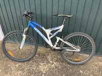 Bocicleta BTT Decathlon Rockrider 6.0