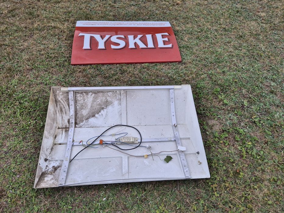 Panele świetle kasetony reklamowe reklama banet