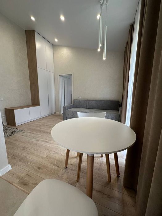 Продам Срочно! 2-х комн. НОВОСТРОЙ С РЕМОНТОМ !