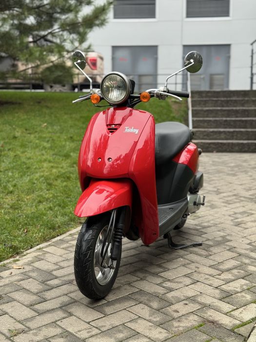 Ретро скутер,мопед Honda Today Контейнер