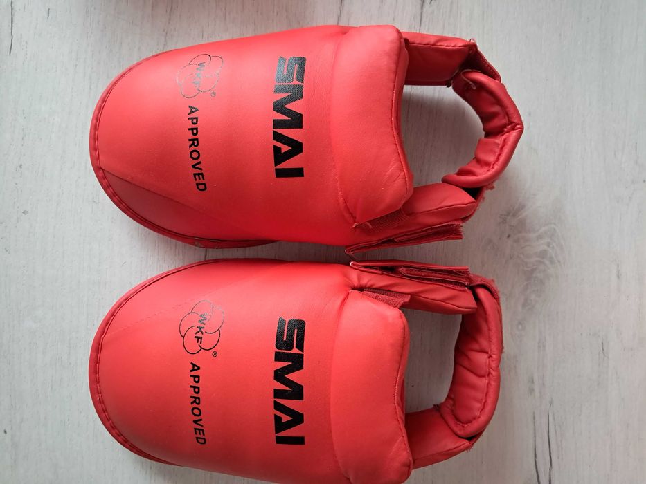 Защита для карате ( голень+стопа+ перчатки) Smal ( размер М)