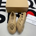 Yeezy Foam RNNR Ochre (36-48)