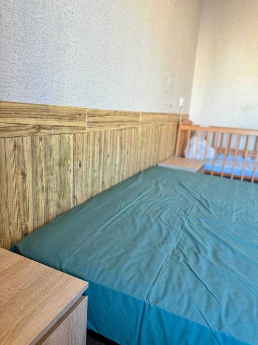 3 кім квартира з ремонтом, метро Харківська, вул. Ревуцького 18А