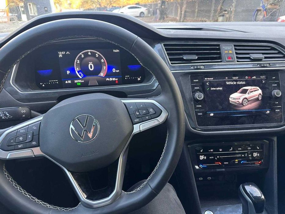 Volkswagen Tiguan 2021 Вольцваген Тігуан Авто в продажі з США