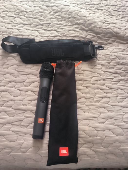 JBL partybox on the go