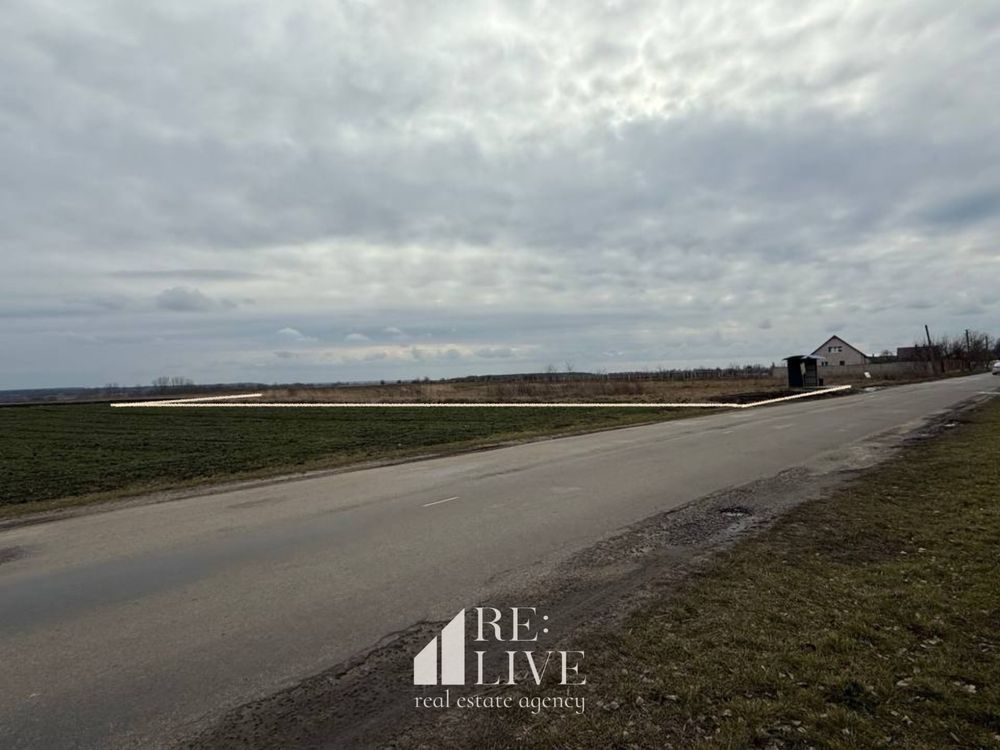 Прямокутна земельна ділянка в с. Вербаїв (10хв до ТЦ «Баобаб»)