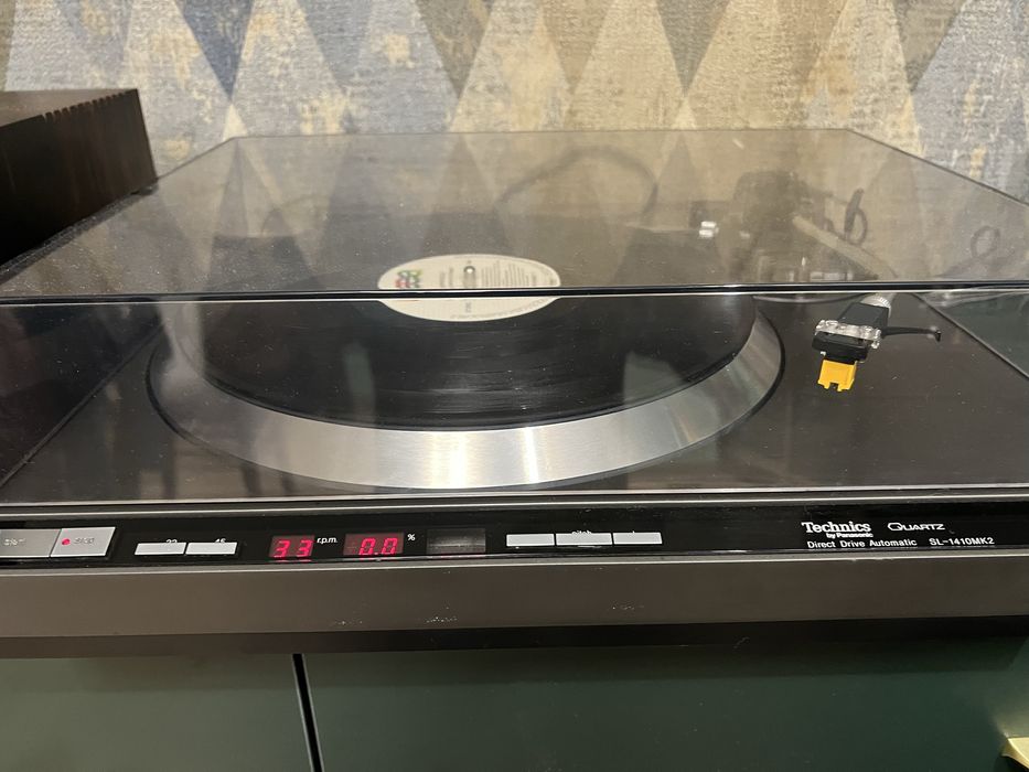 Gramofon Technics SL 1410 MK2