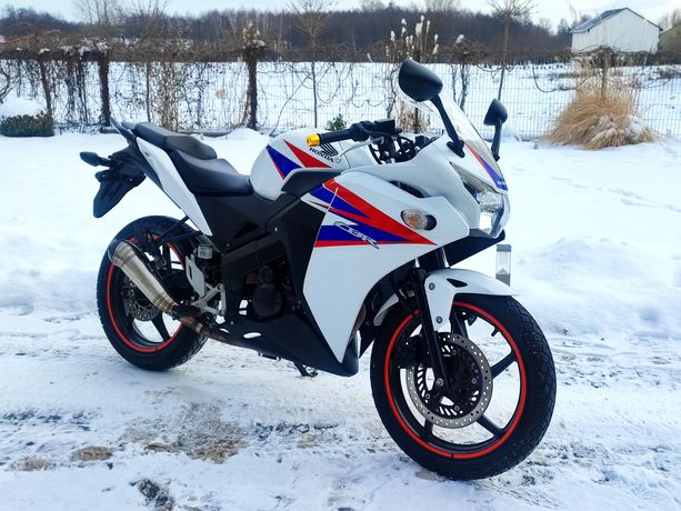 Honda CBR 125 R JC50 2016r Idealny Stan KAT B A1 Wydech Radical