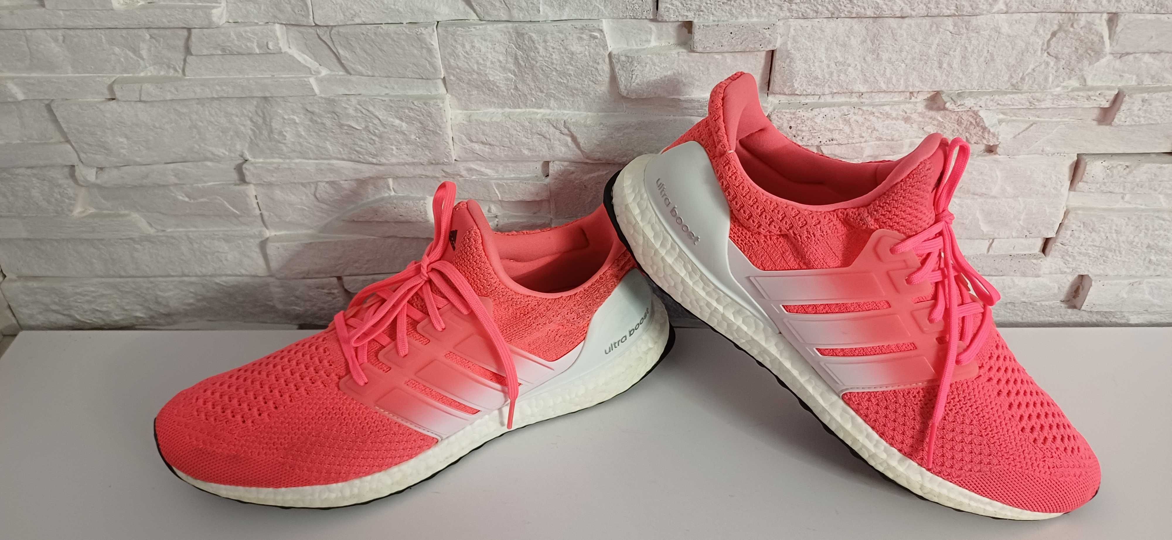 Buty do biegania ADIDAS ULTRA BOOST roz.46 wkł.29,5 cm.