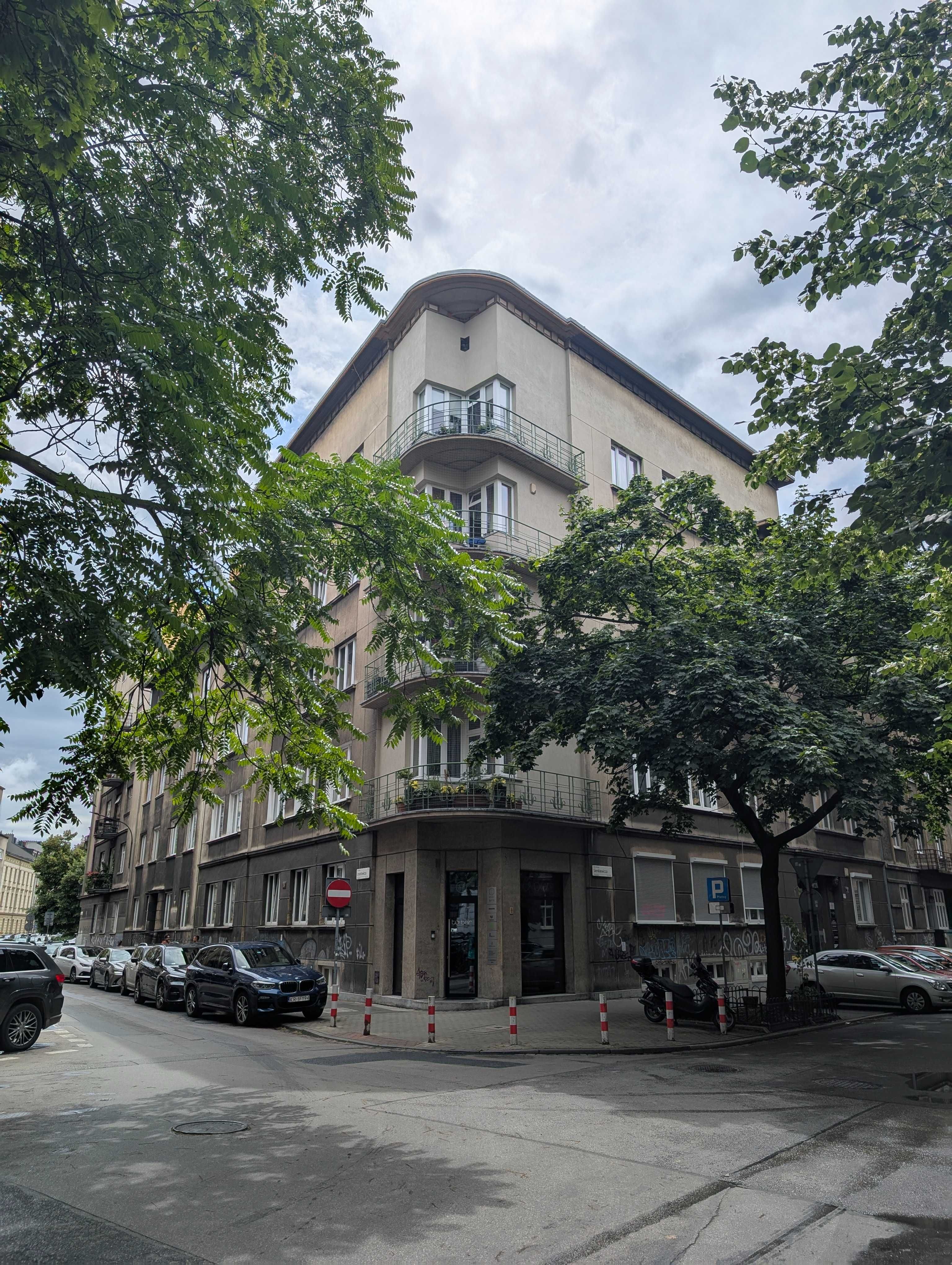 ul. Sienkiewicza | pl. Inwalidów 2 pok. | od 1 września | 80 m2