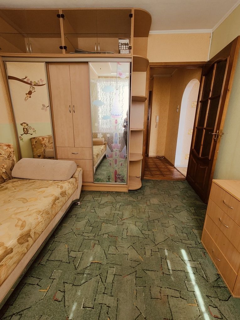 Продам 2 комнатная квартира Салтовка. Капремонт. Мебель. Техника.