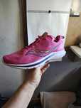 Buty sportowe do biegania oddychający Saucony Kinvara 13. Rozmiar 48