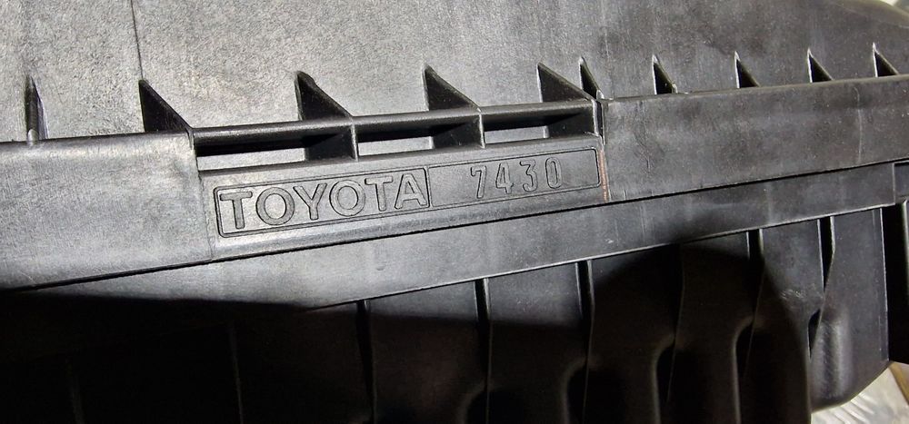 Obudowa filtra powietrza puszka toyota mr2 sw20 nowa oryginał
