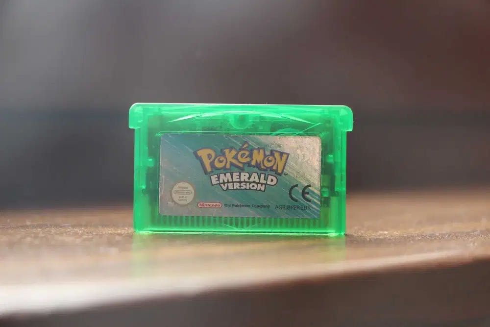 Pokémon Emerald Version (Gameboy )