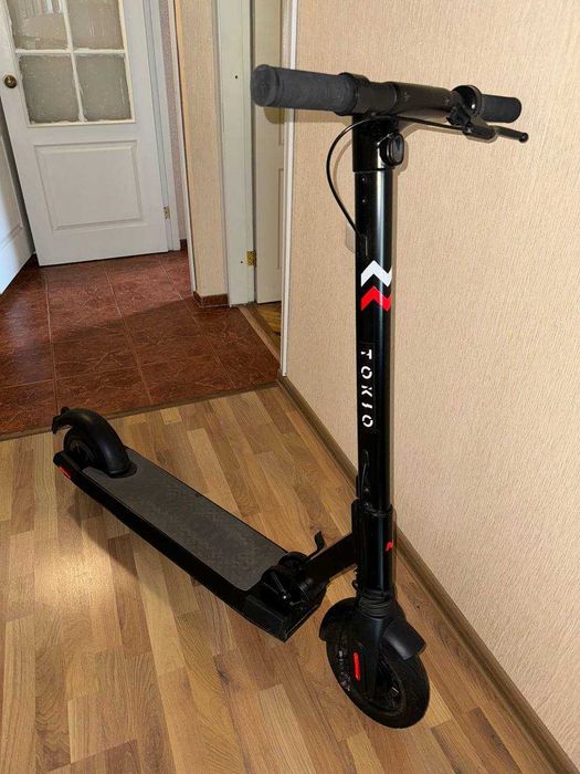 Електросамокат Tokio - i-Max 400W 13Ah чорний