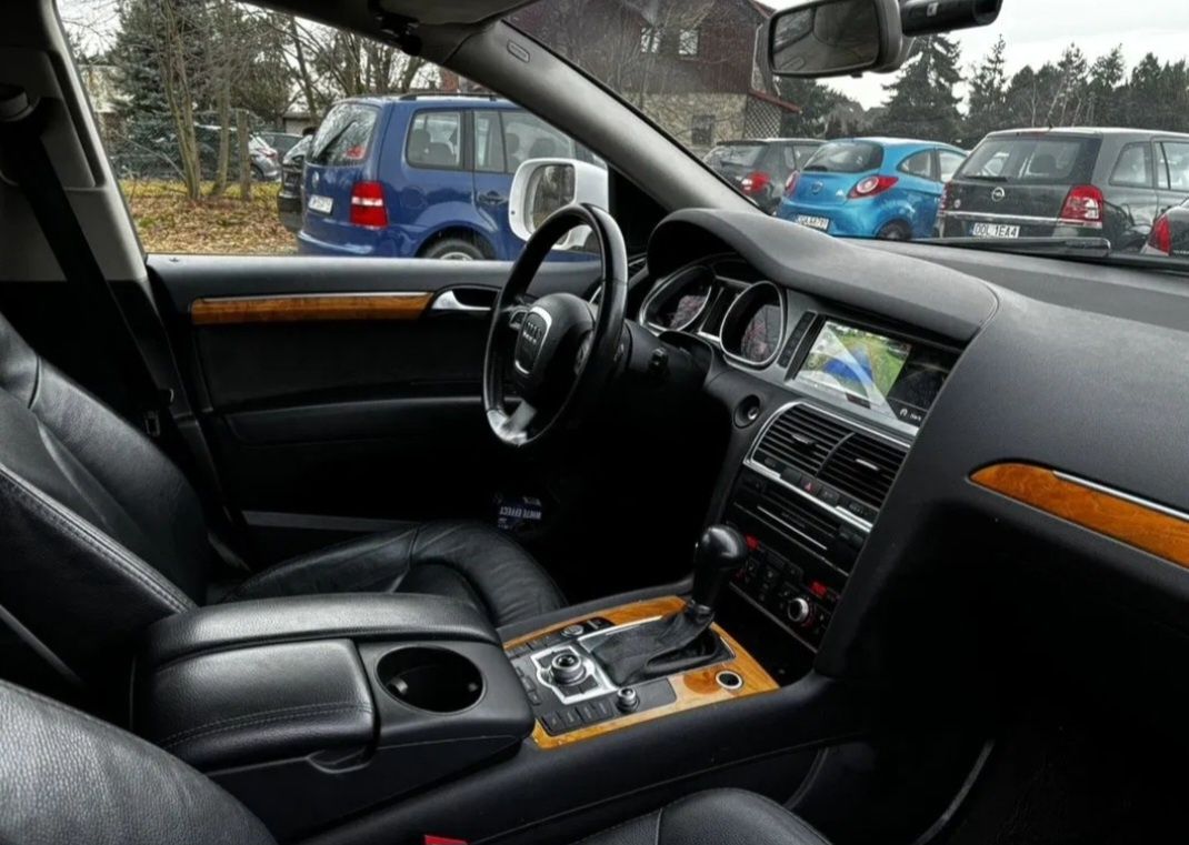 Audi q7  4,2 tdi