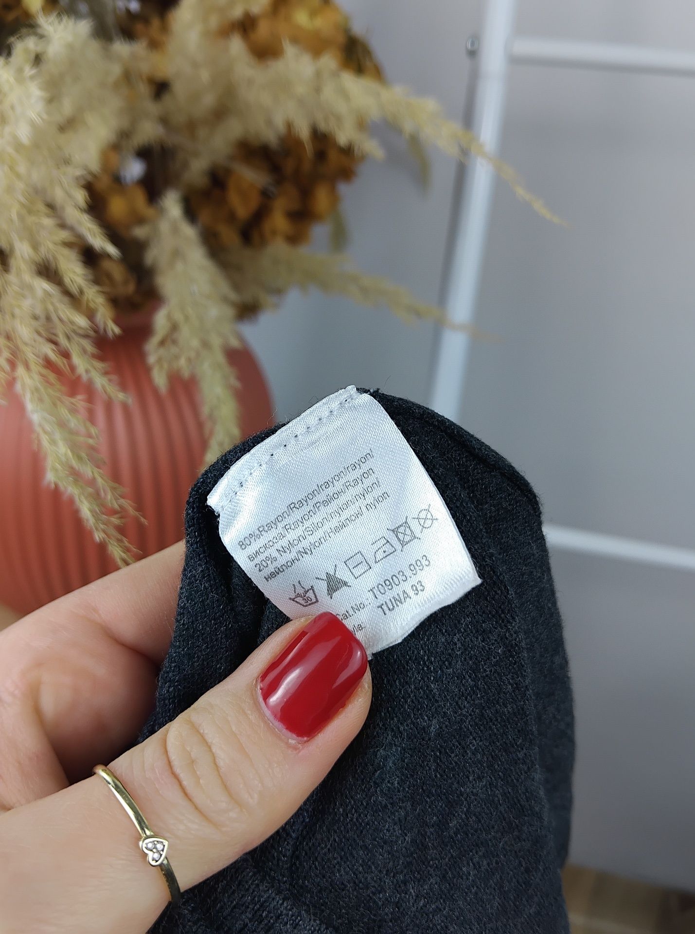 Jedwabny sweter z golfem sweterek rayon Tatuum bluzka klasyczna golf