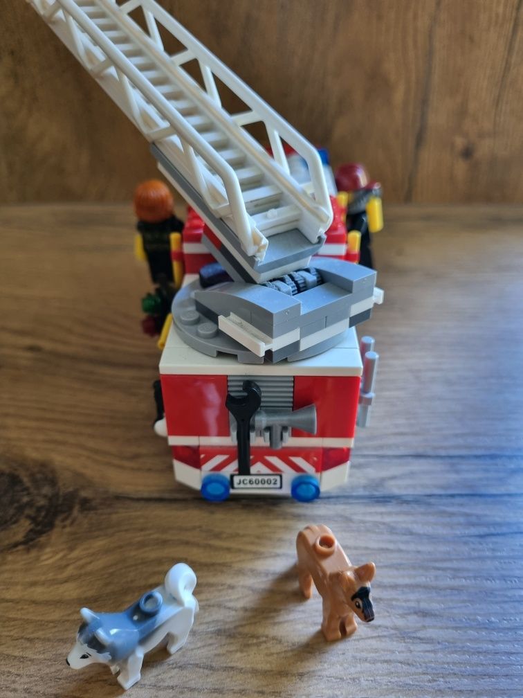 LEGO 60002 Wóz strażacki