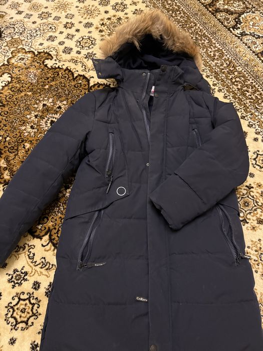 Куртка , плащ подовжена