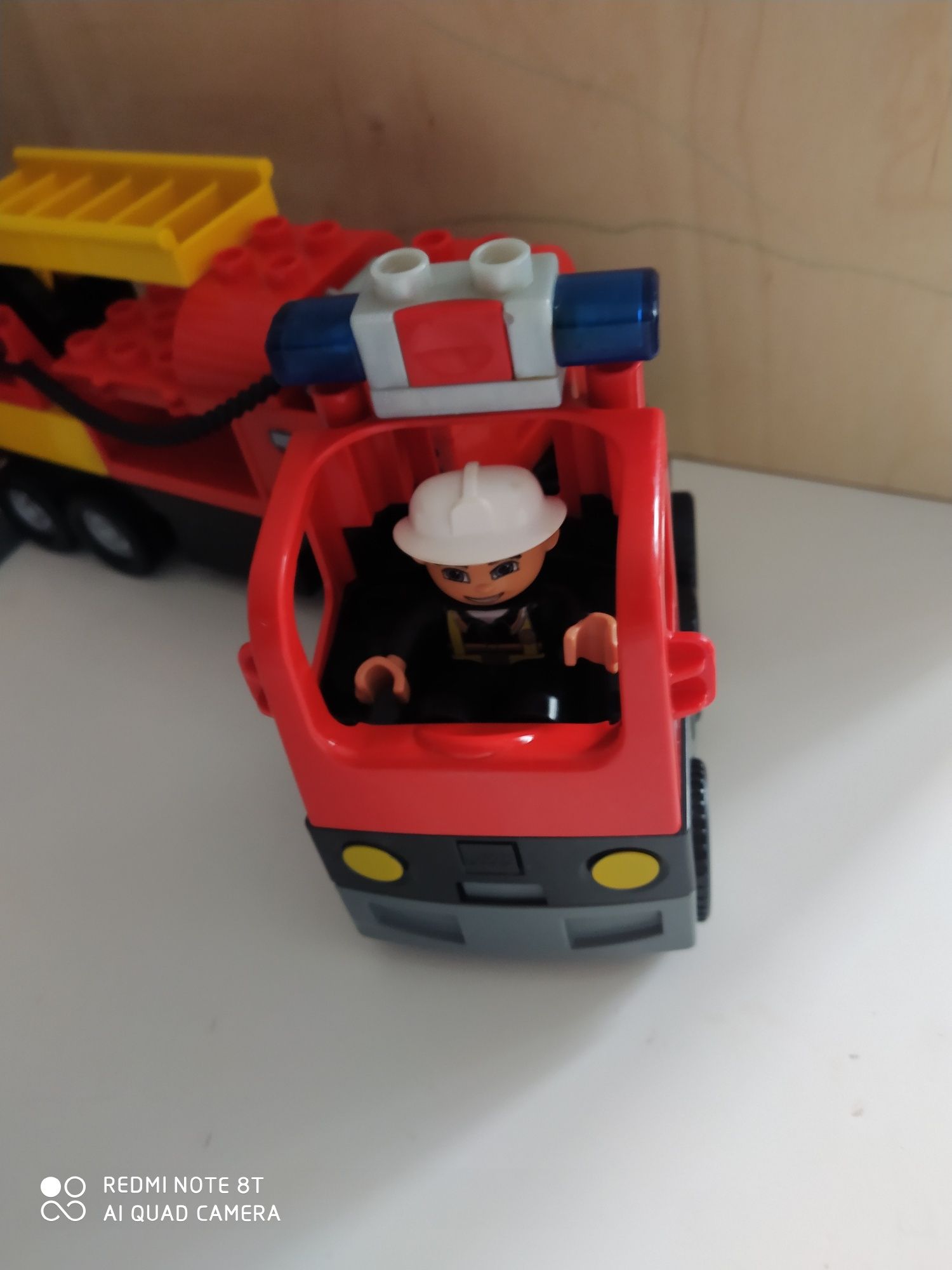 Lego duplo remiza strażacka tir