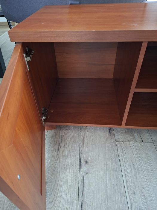 Szafka pod telewizor