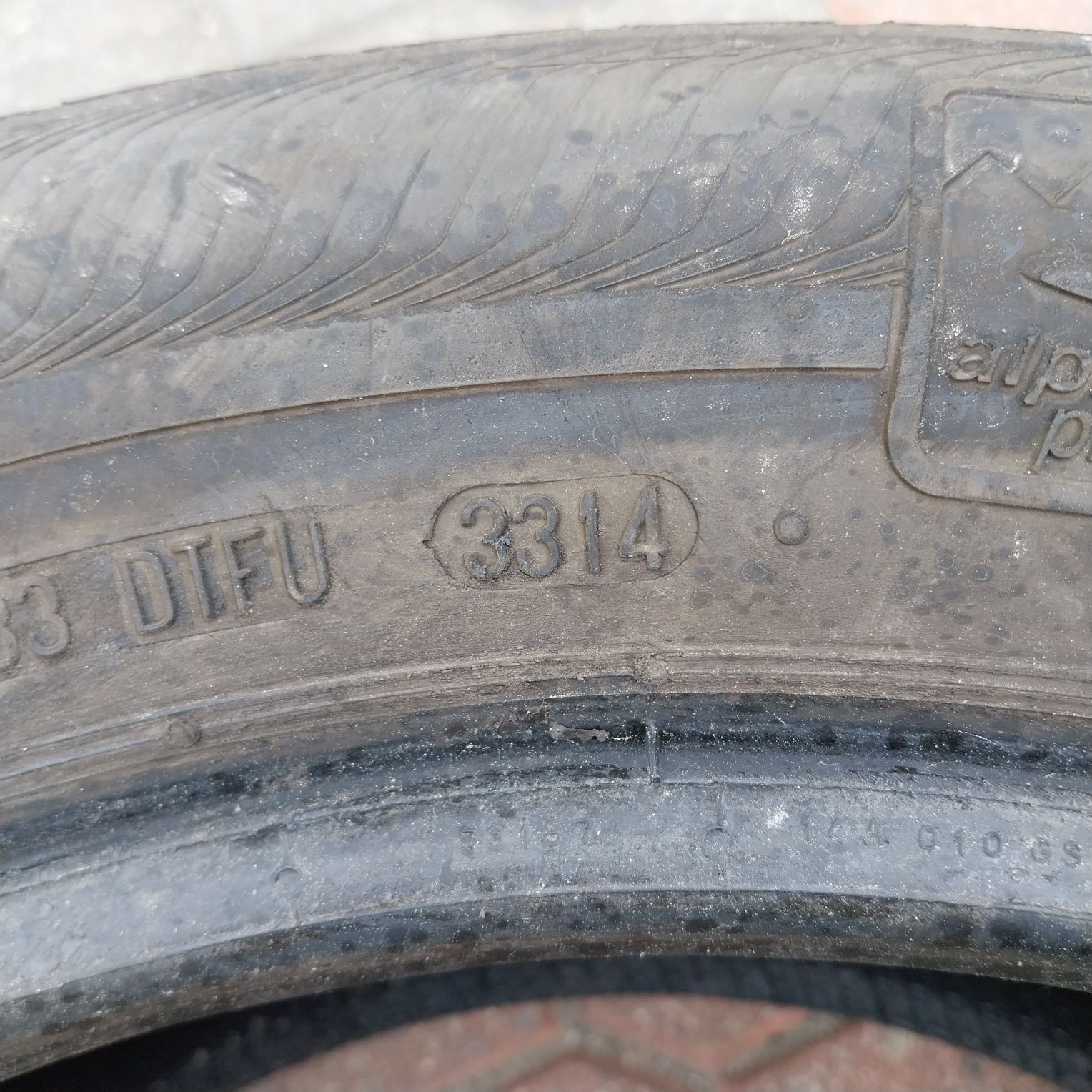 Opony Zimowe Semperit Speed-Grip 2 215/55R16 93H