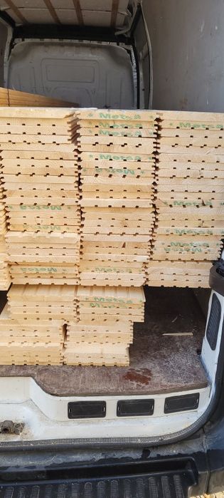 Deska elewacyjna świerk skandynawski 21,5cm /podbitka dachowa/deska ta