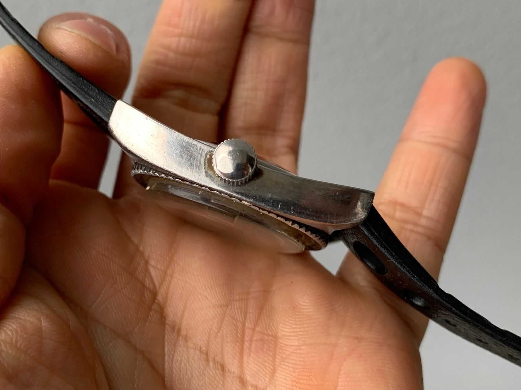 Piękny klimatyczny diver Fleurier vintage