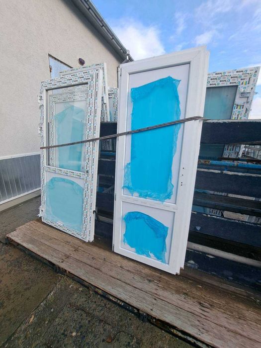 Двері та Вікна Металопластикові Житомир. Купити двері Житомир