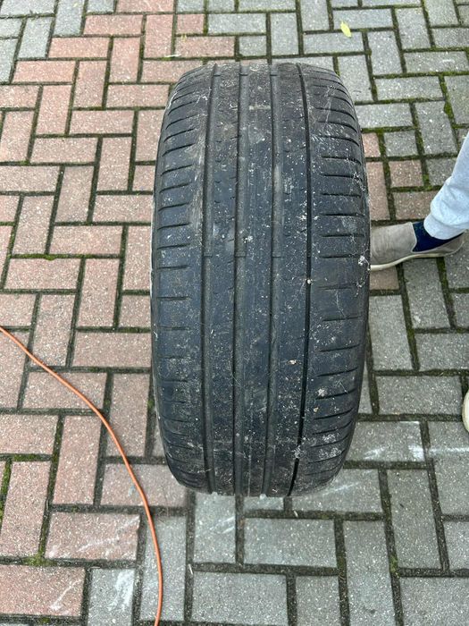 Pirelli 245/40 R19 (komplet 4 szt.)