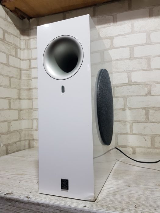 Активний сабвуфер YAMAHA NS-SW 210, потужність 50 Вт, б/у з Німеччини.