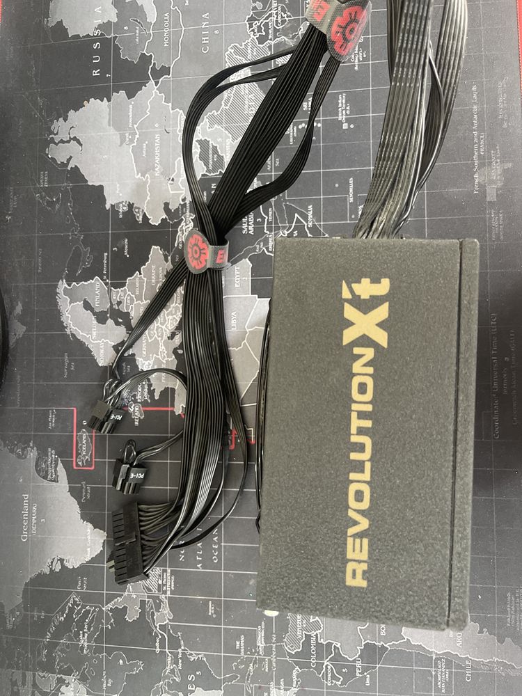 Zasilacz enermax Rewolution XT 630W