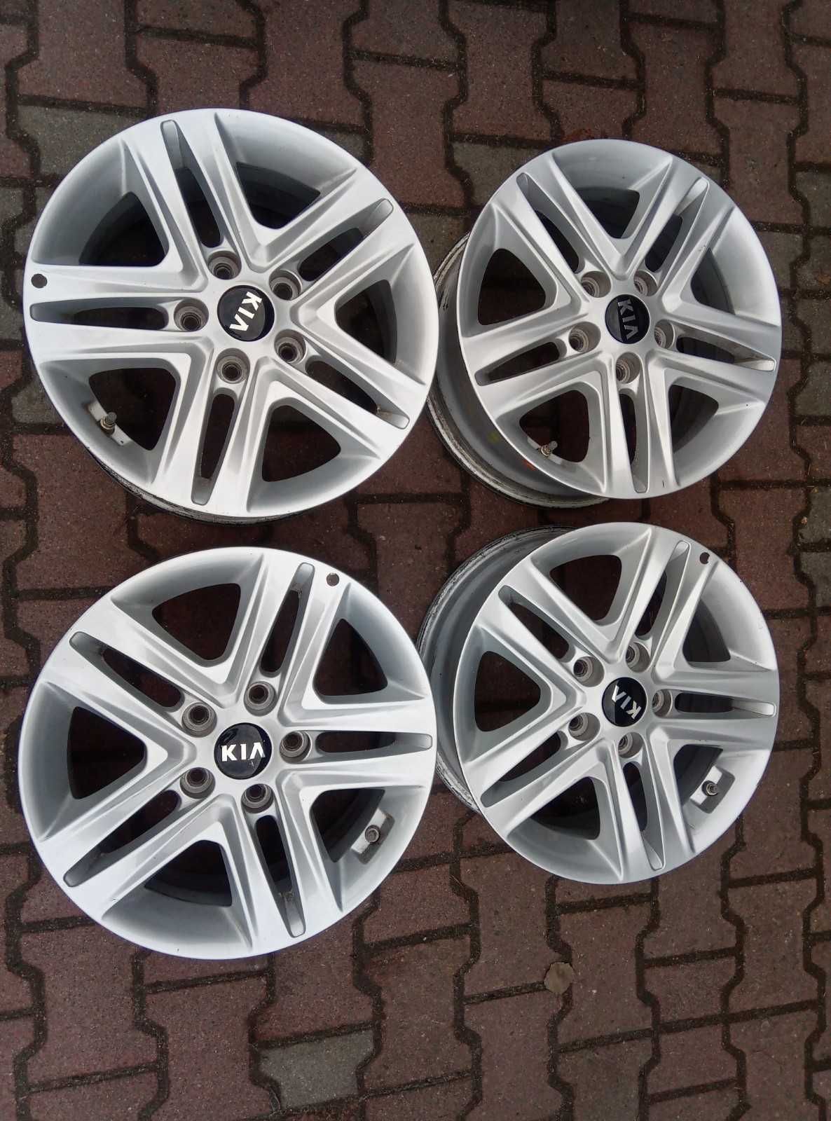 Używane oryginalne felgi Kia 16" 5x114.3