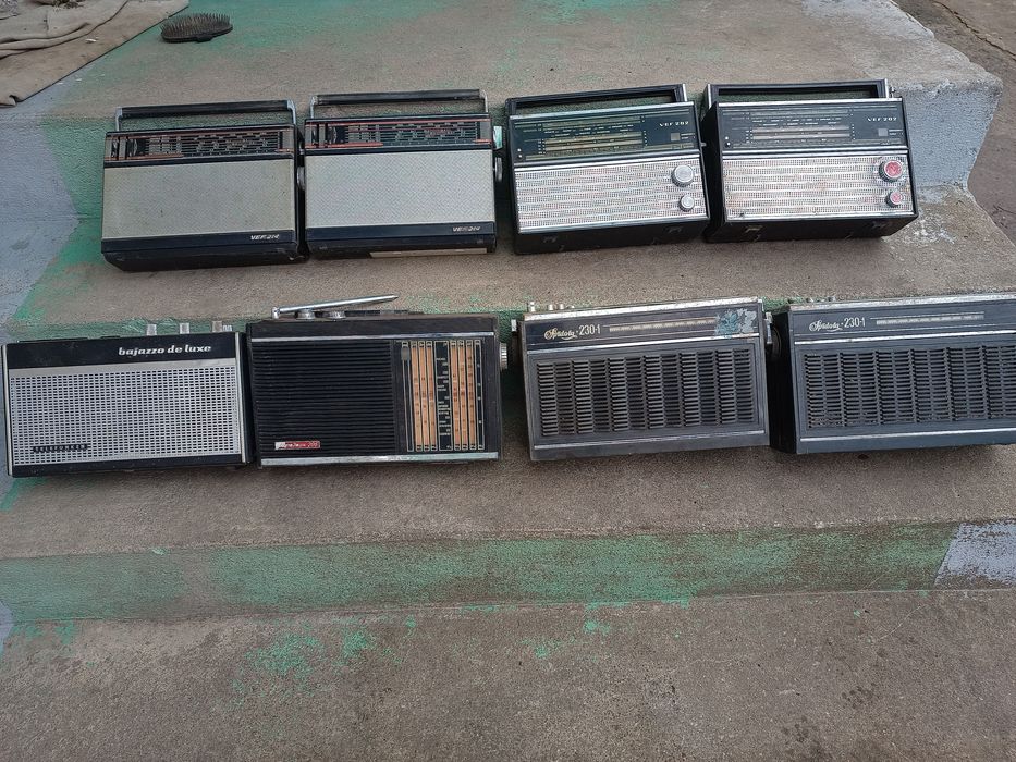 Продам радіоприймачі