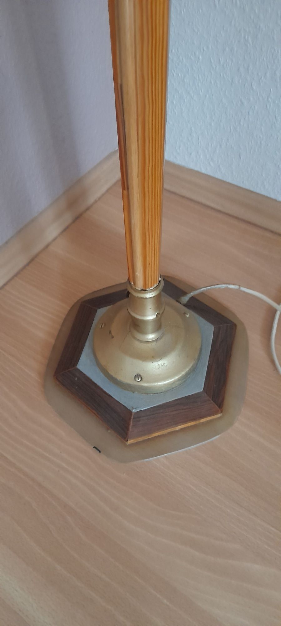 Lampa podłogowa Vintage okazja