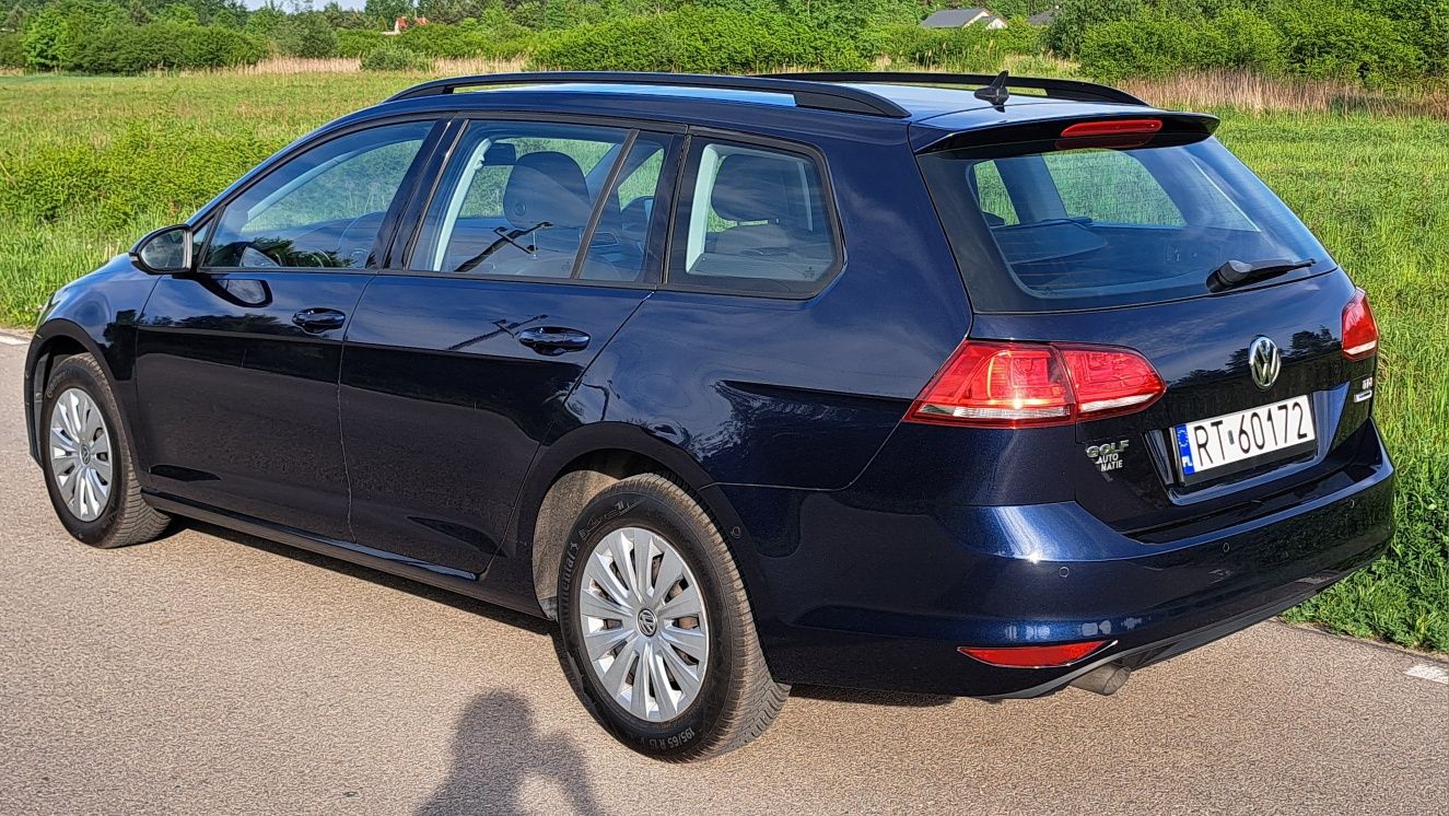 Volkswagen Golf 7, 1,6tdi radar, sam parkuje