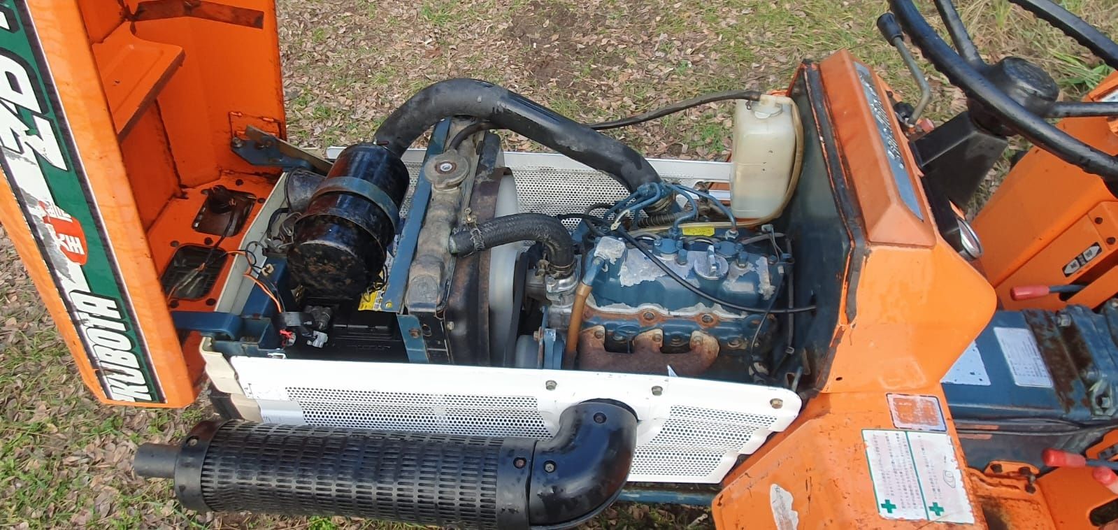 Traktorek Japoński sadowniczy, traktor kubota ZB 1702 , diesel