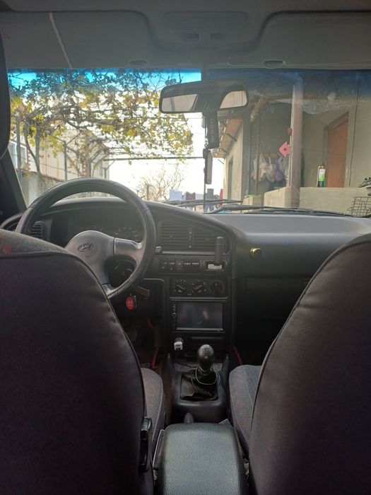 Авто Хюндай лантра