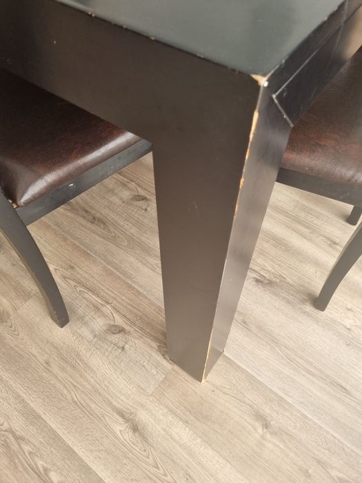 Mesa cozinha com cadeiras